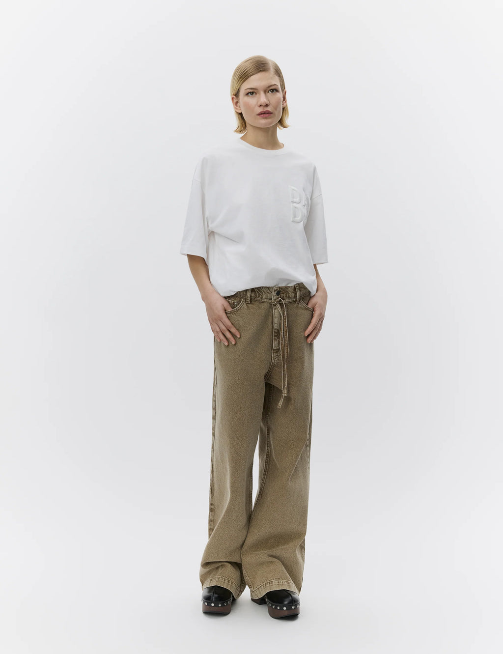 DAY ELIJAH SAND WASHED DENIM