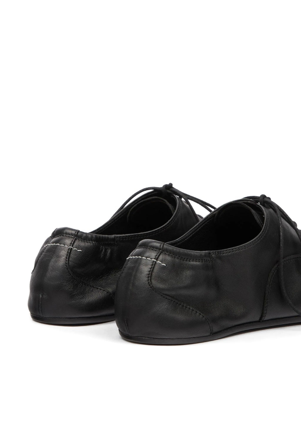 LACE UP ROUND TOE