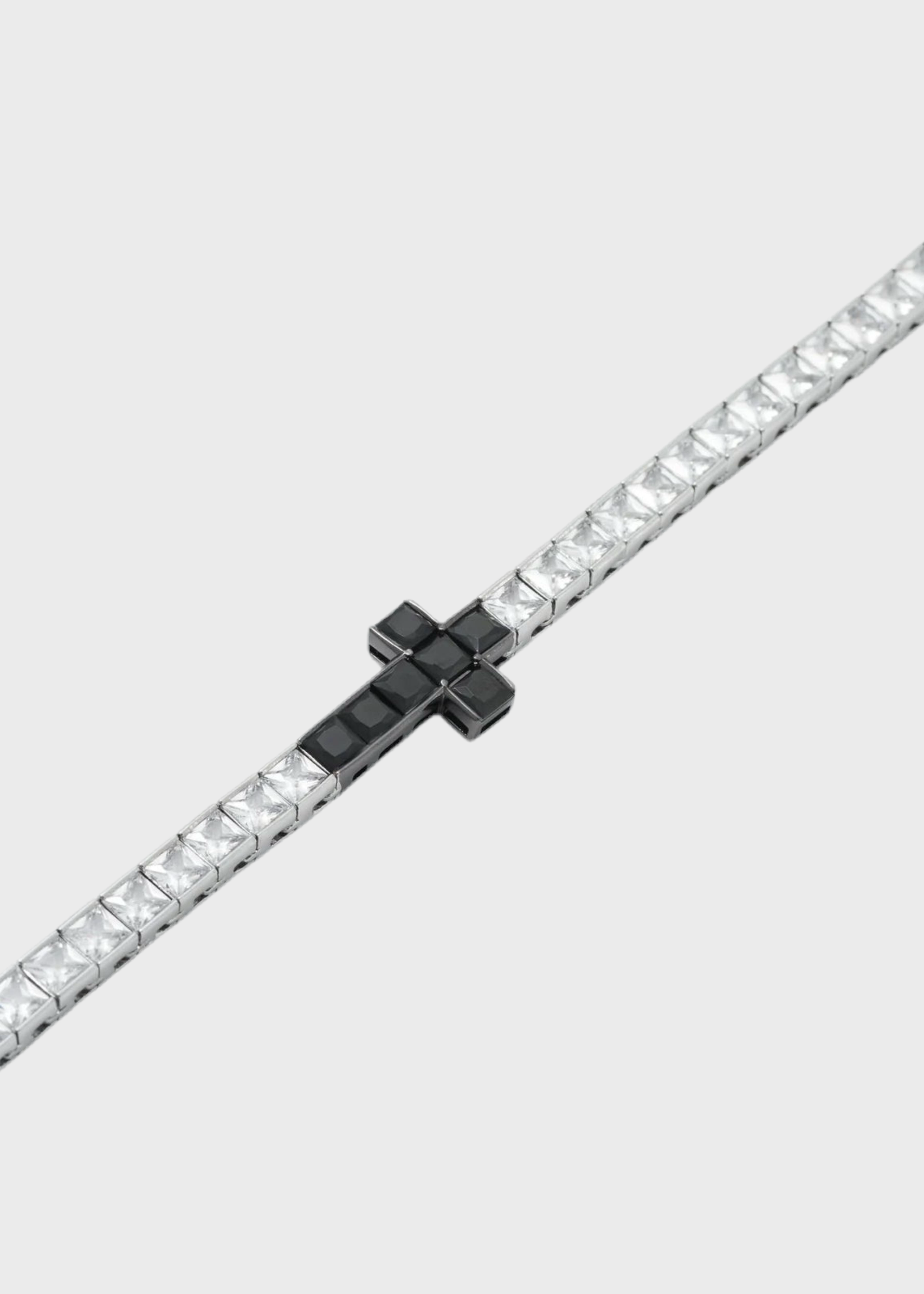 CROSS TENNIS NECKLACE