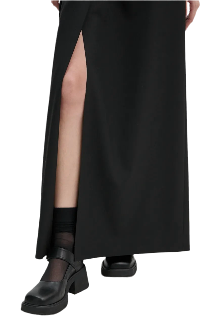 BLACK LONG SKIRT