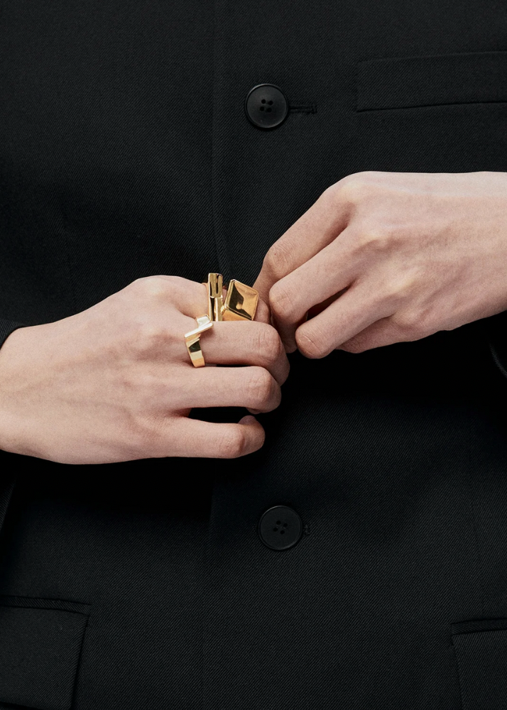GOLD DOUBLE LAYER GEOMETRIC RING