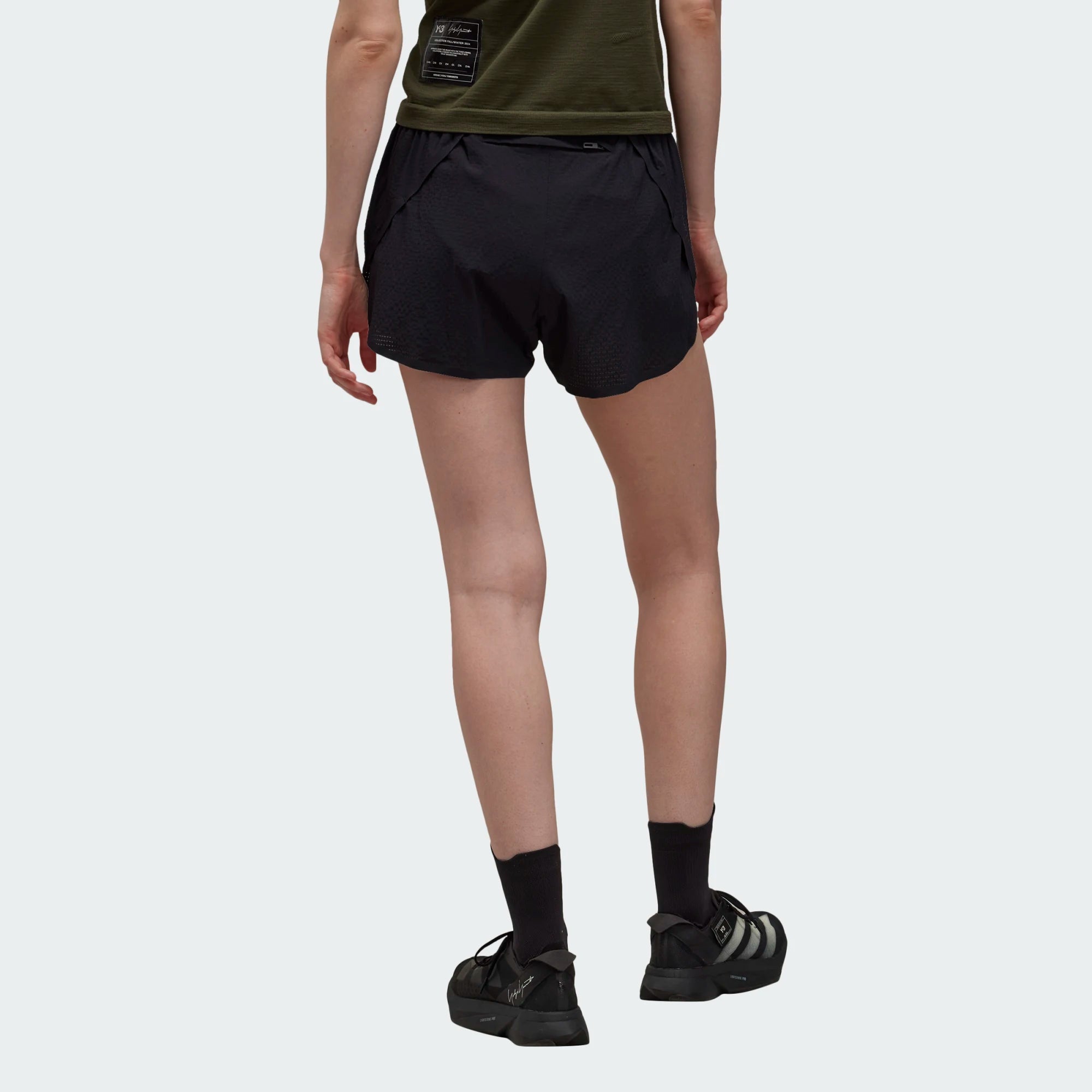 W Run Short BLACK