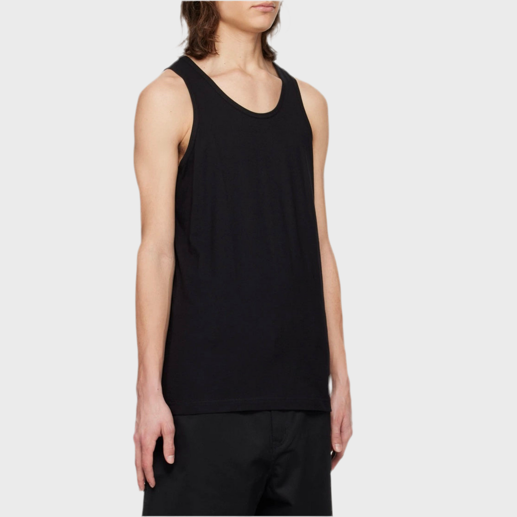 BLACK SCOOP NECK TANK TOP