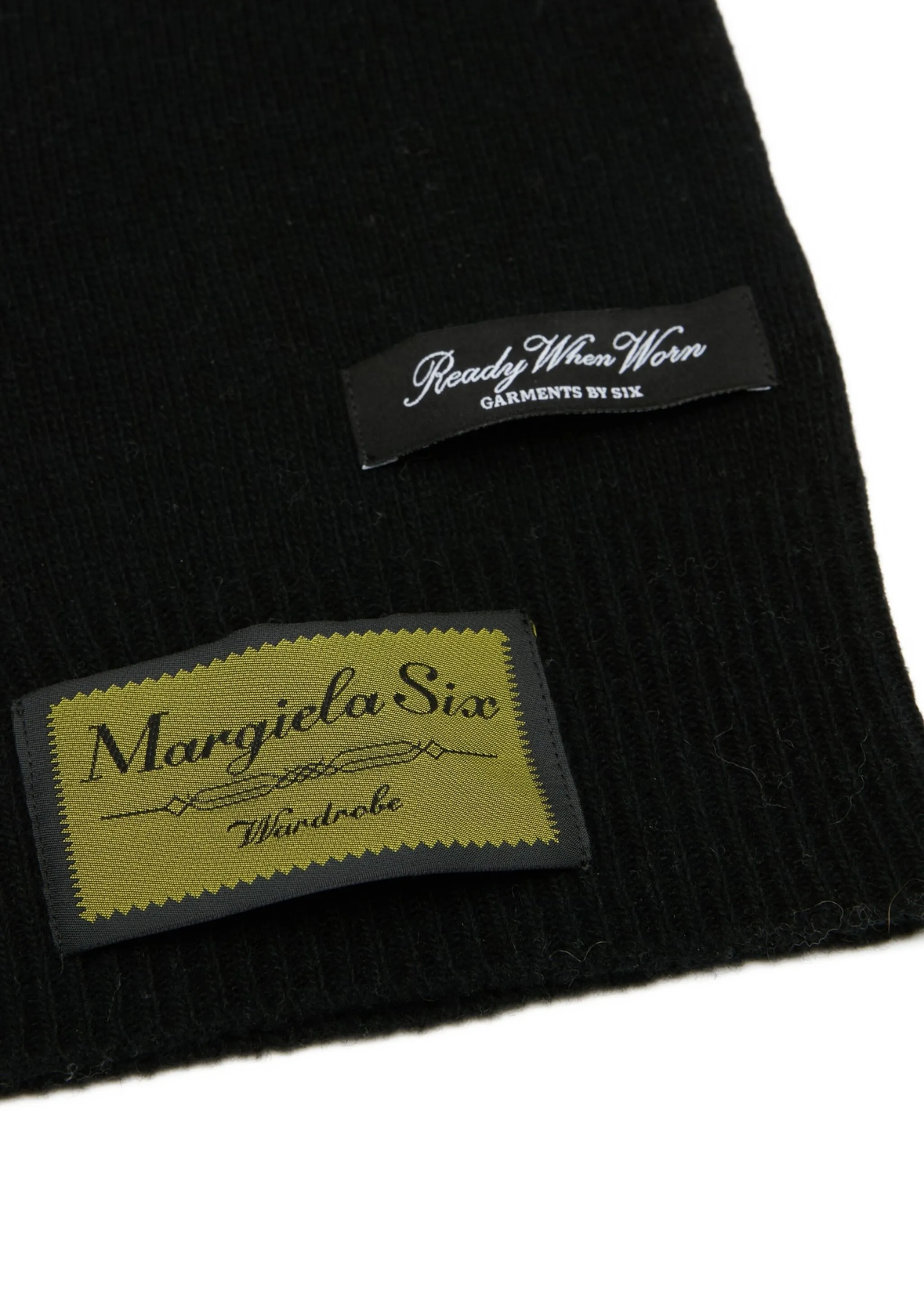 BALACLAVA WITH LABELS