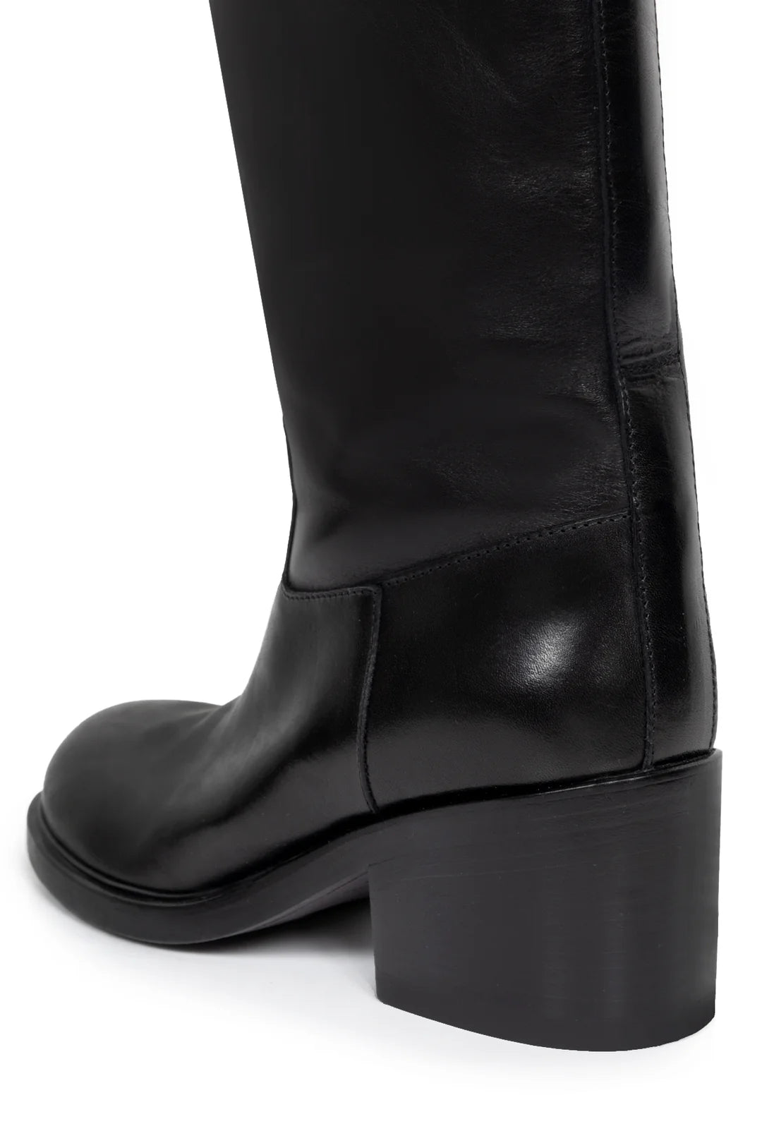 X010 BOOTS