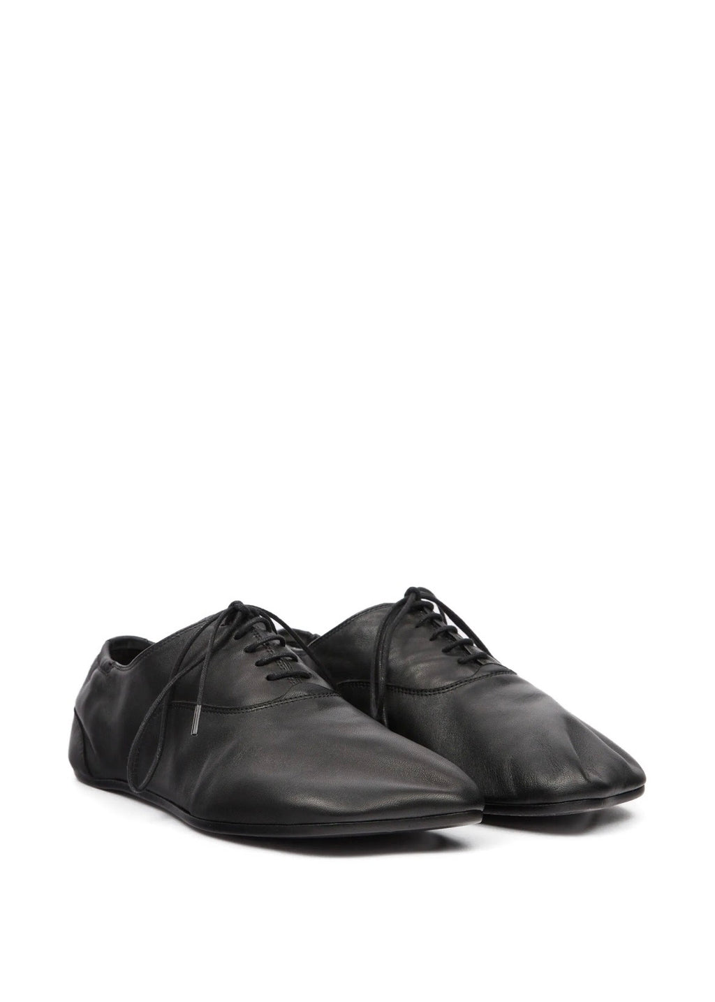 LACE UP ROUND TOE