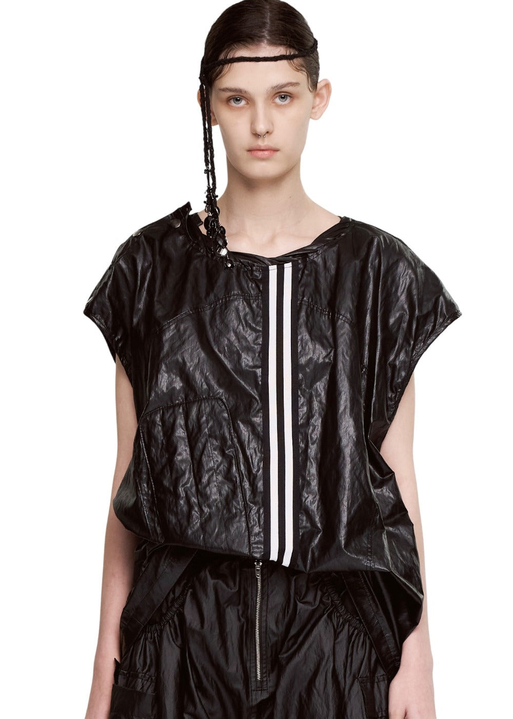 FRONT LINE SLEEVELESS TOP LEATHER