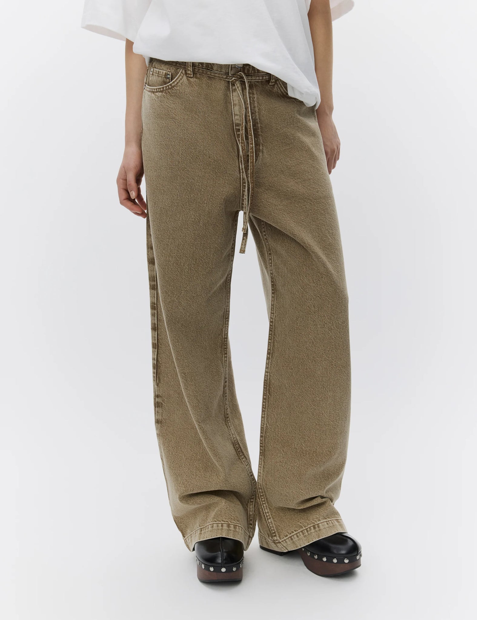 DAY ELIJAH SAND WASHED DENIM
