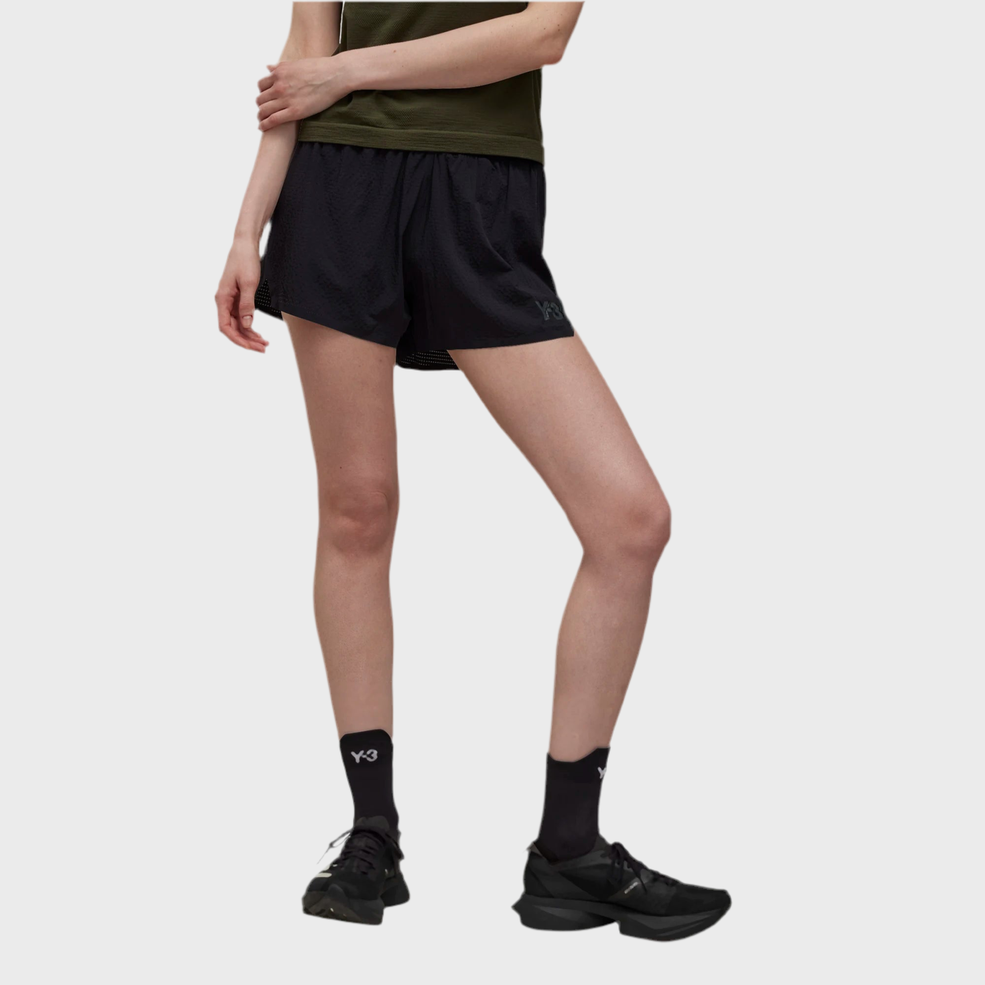 W Run Short BLACK