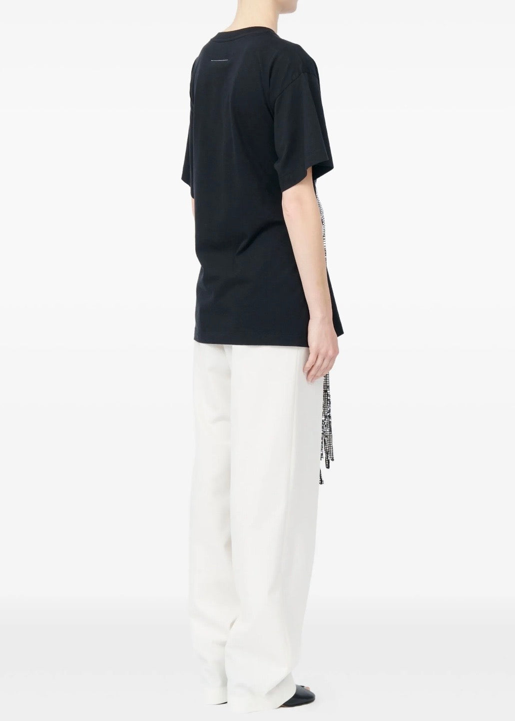 T-SHIRT WITH GLOVES