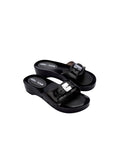 Melissa Pescura Heel + Scholl