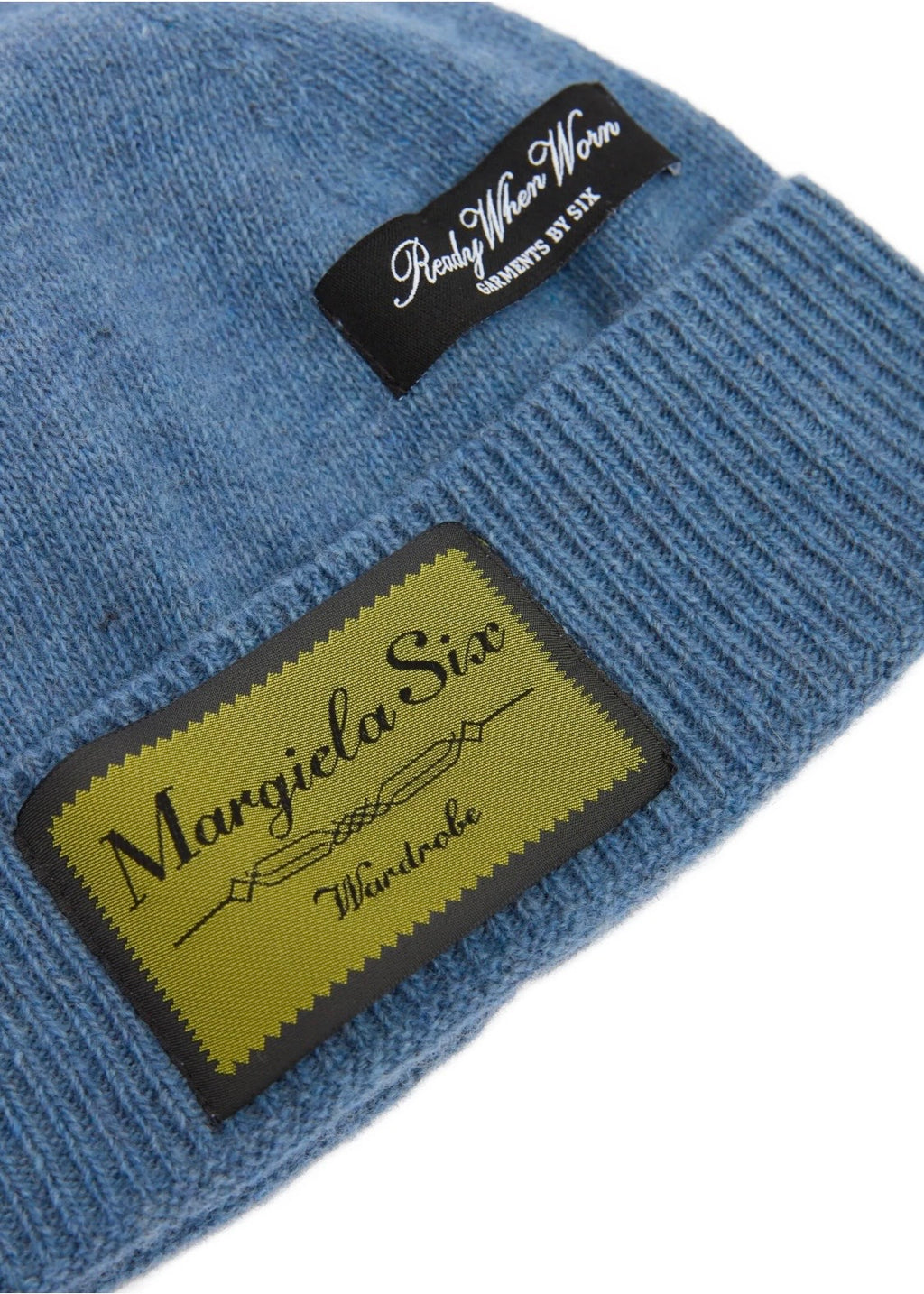 BLUE BEANIE