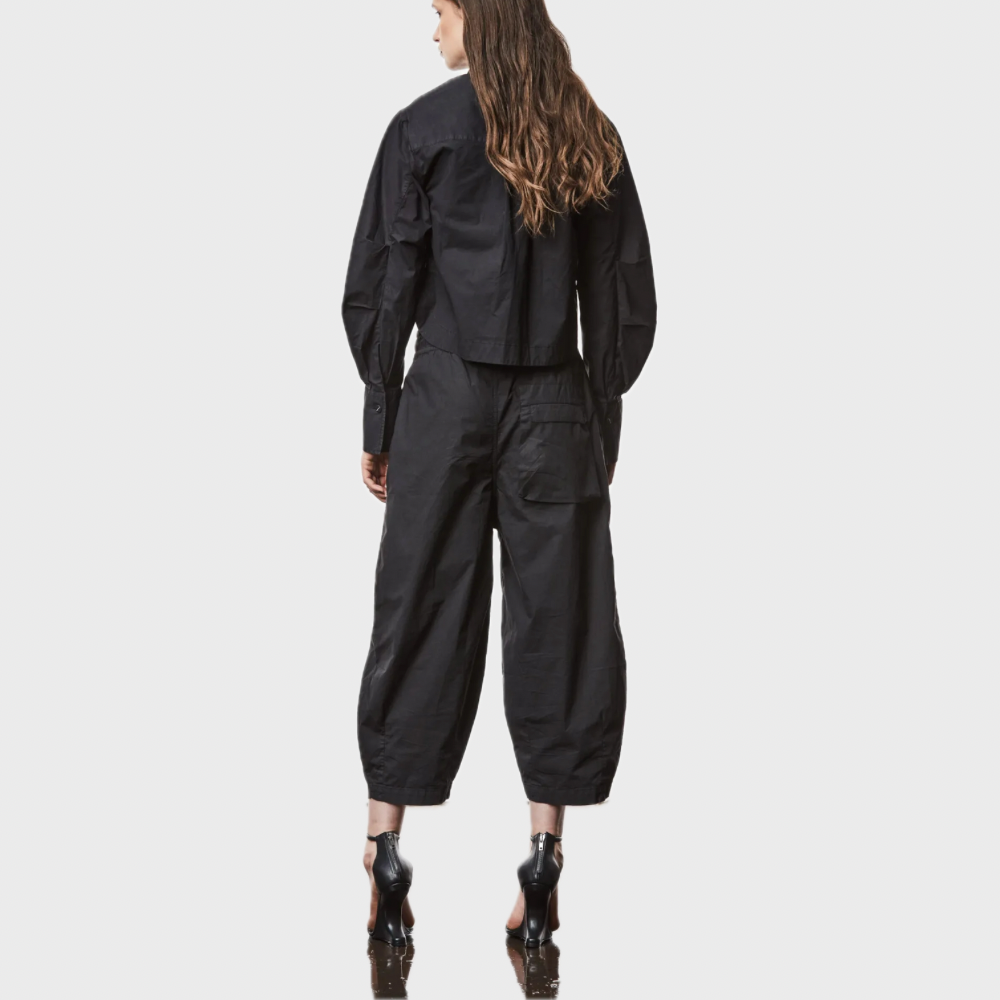 W P 5 BLACK CROPPED PANTS