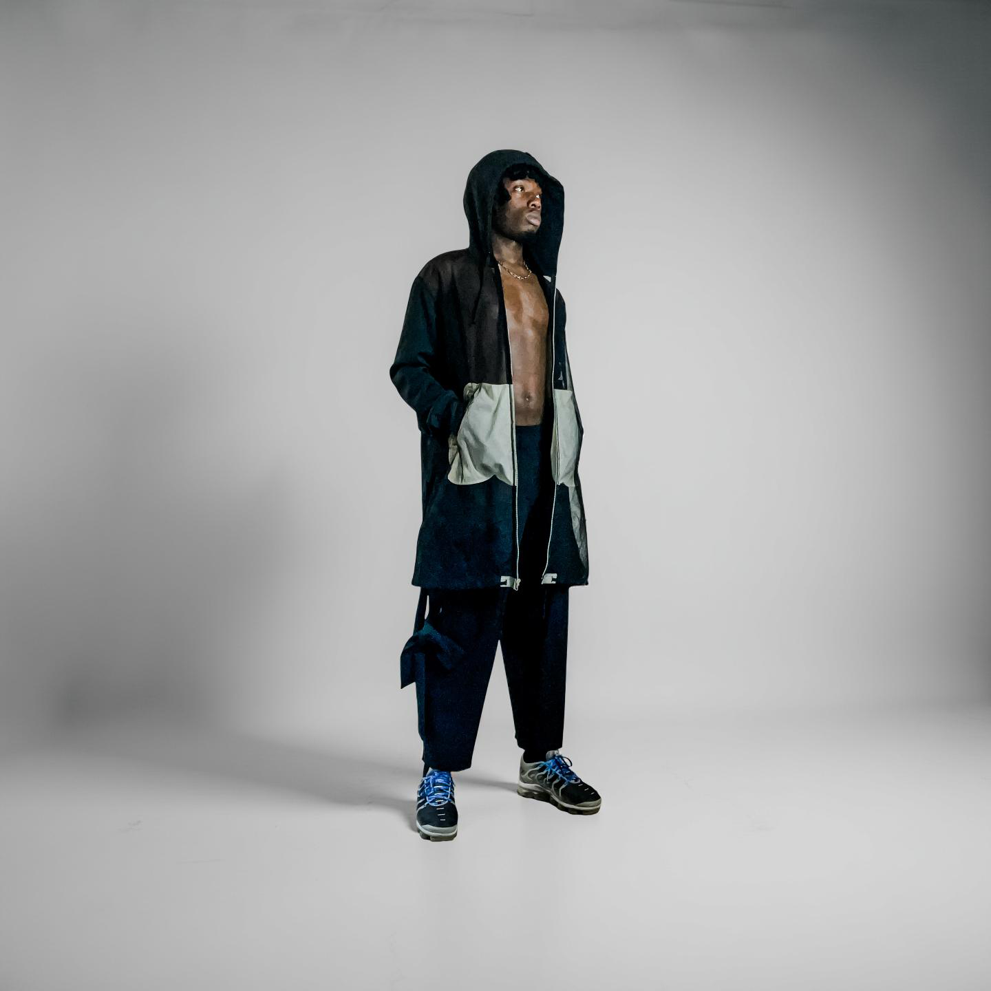 TULLE HOODED VEST
