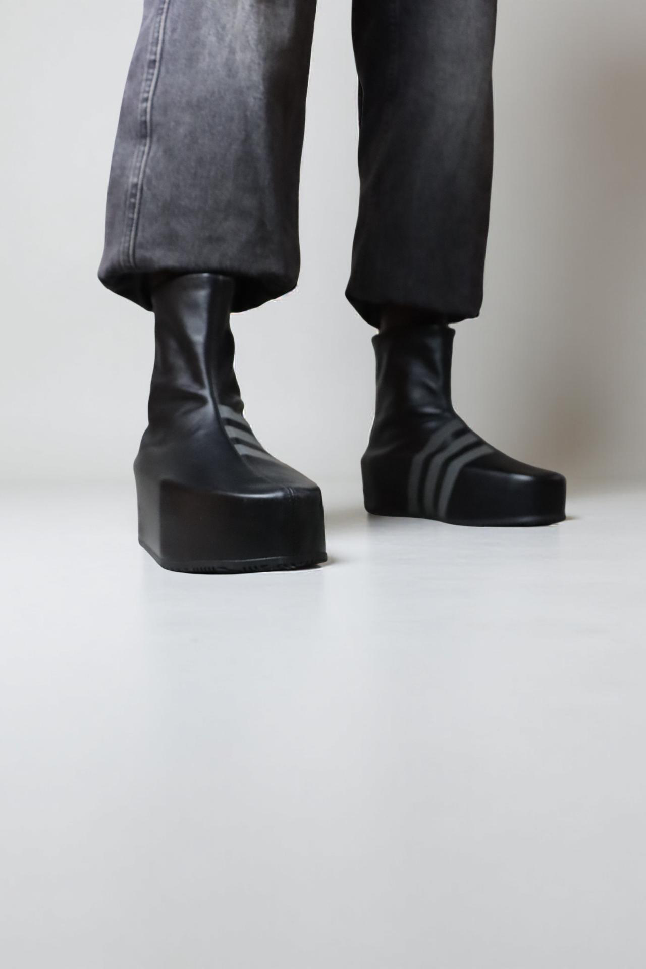 Y-3 KYASU OVERBOOT M