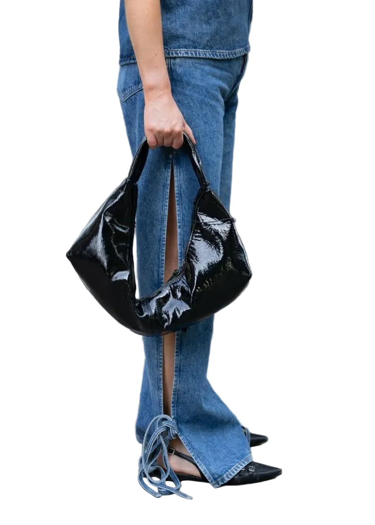 NONA slouchy shoulder bag crushed black