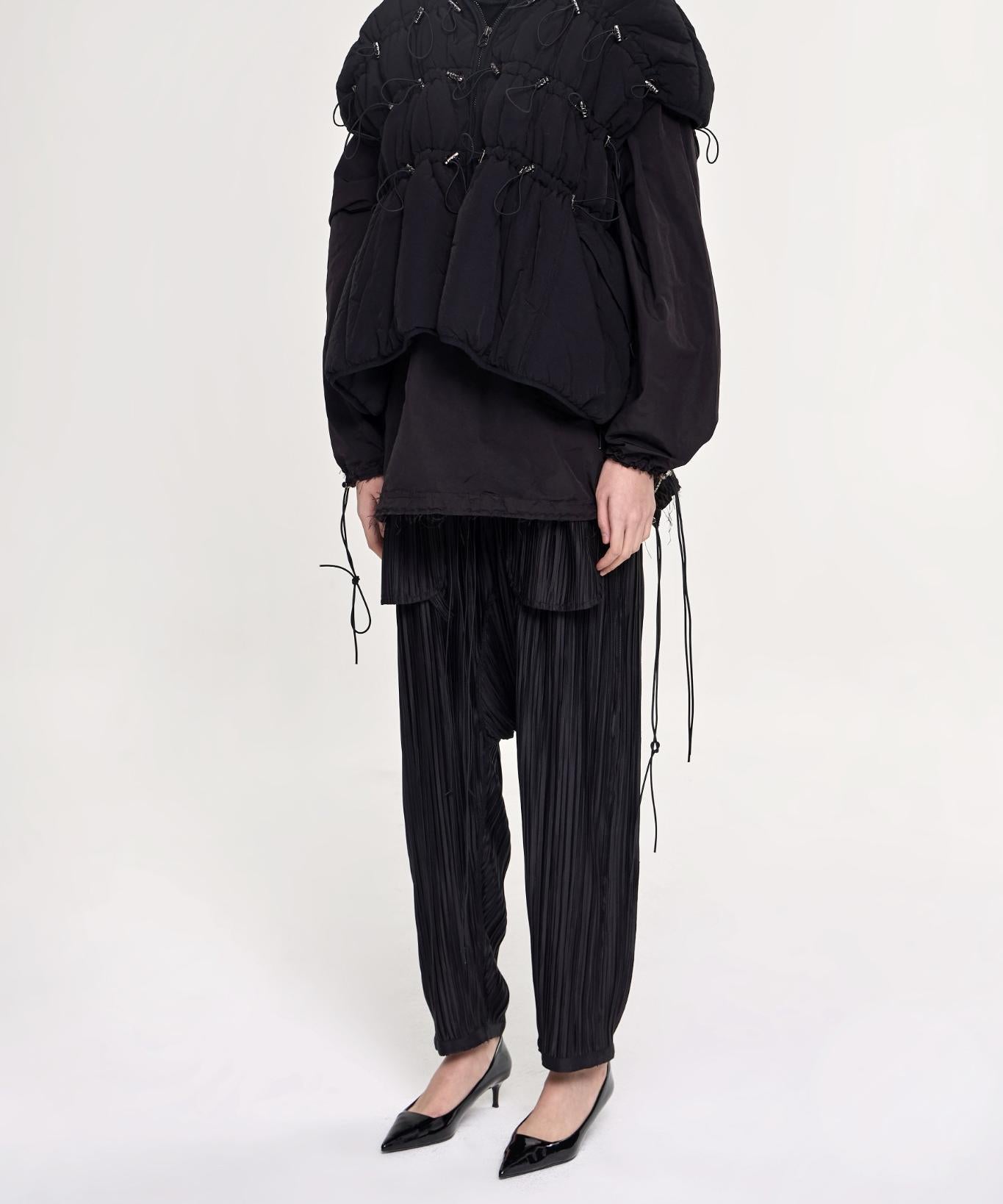 String Volume Padding Vest