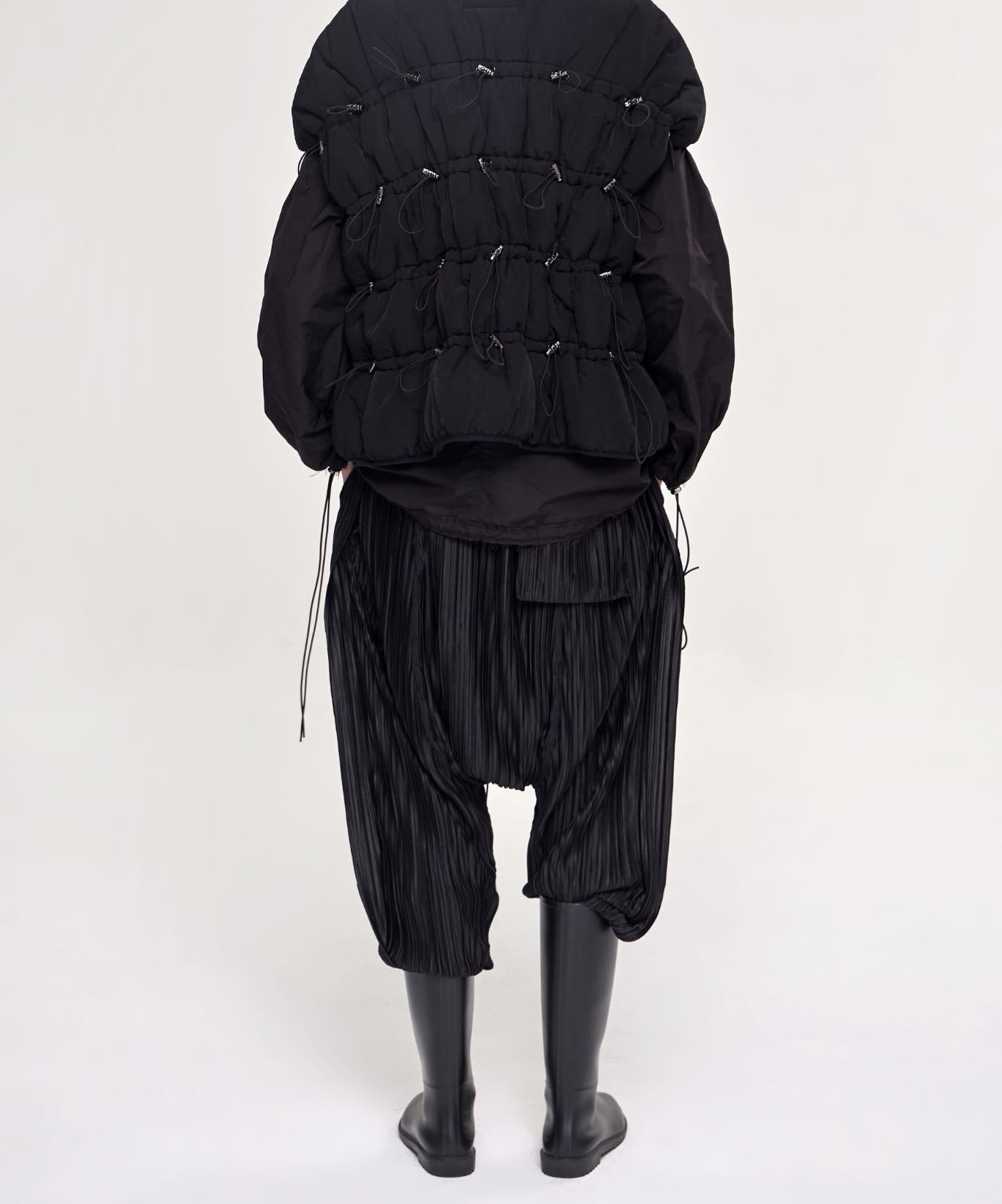 String Volume Padding Vest